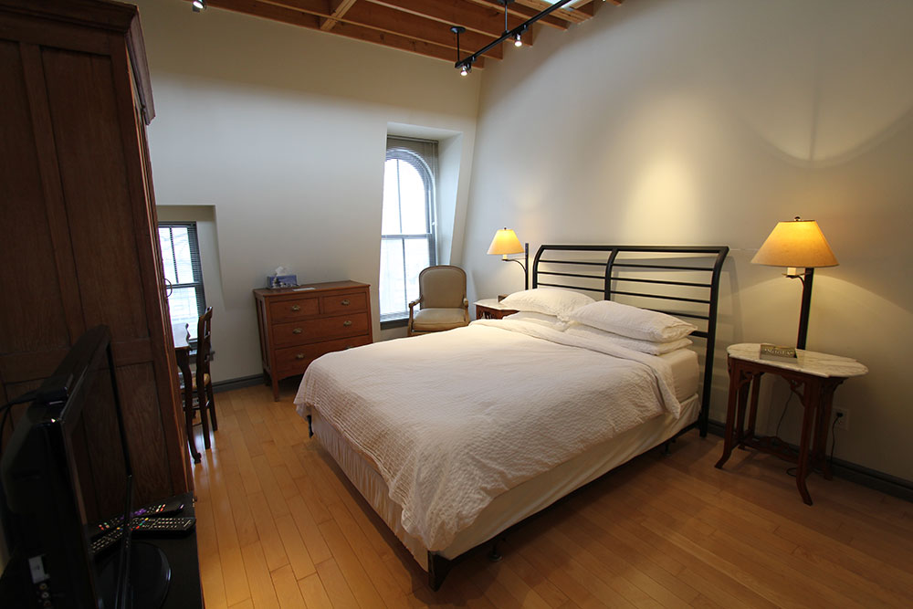 Nest Inn
